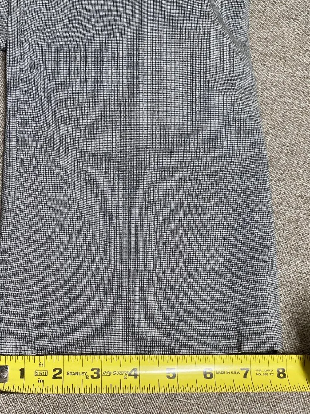 Banana Republic brand banana